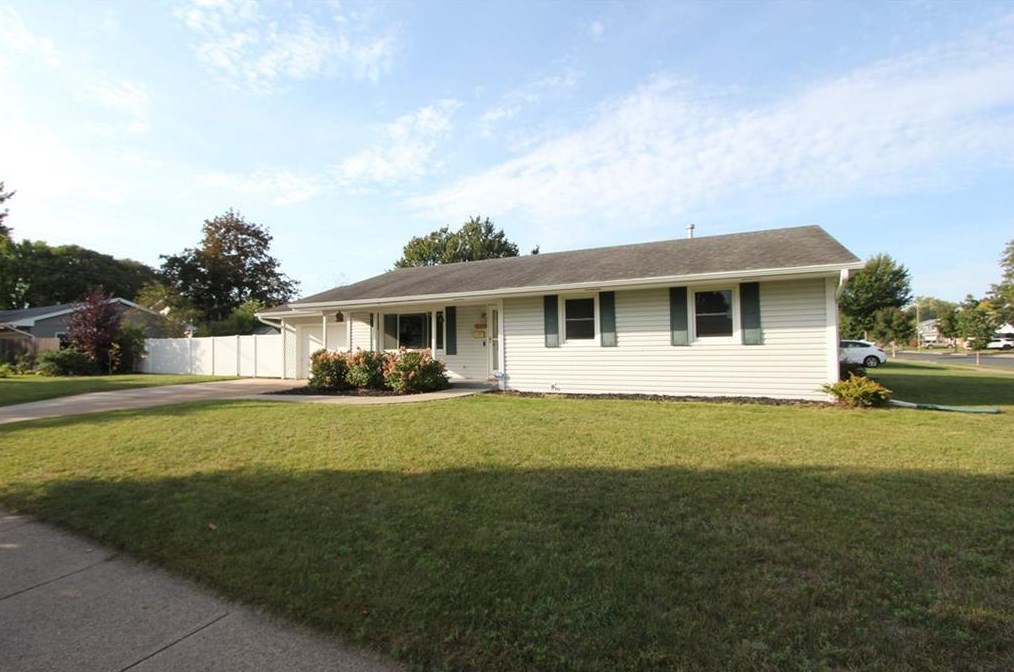 2806 May St, Eau Claire, WI 54701-6501