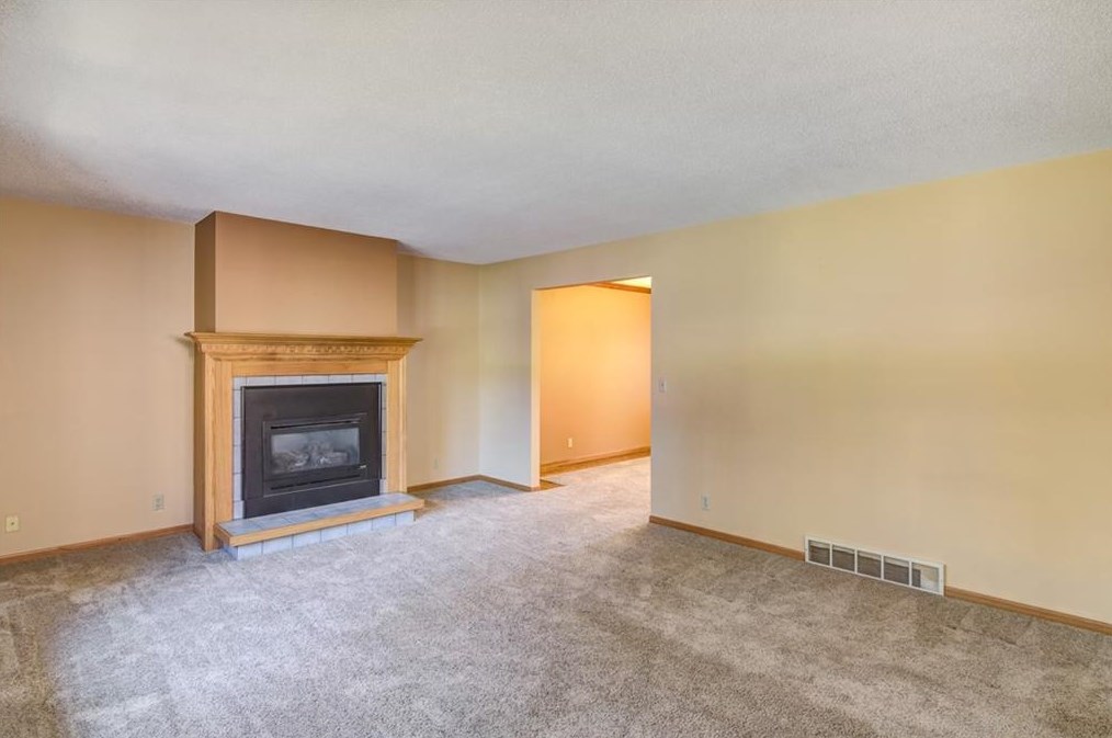 2848 Jupiter Ave, Eau Claire, WI 54703-0826
