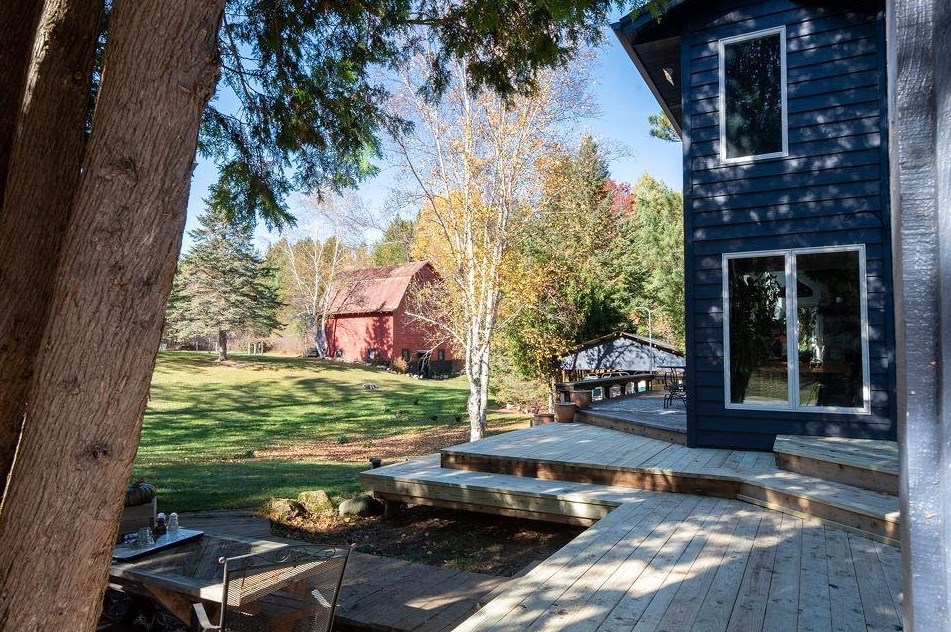 4833 County Rd F, Stone Lake, WI 54876