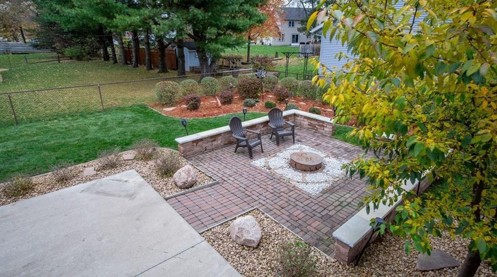 4737 Palmer Ln, Eau Claire WI  54701-7960 exterior