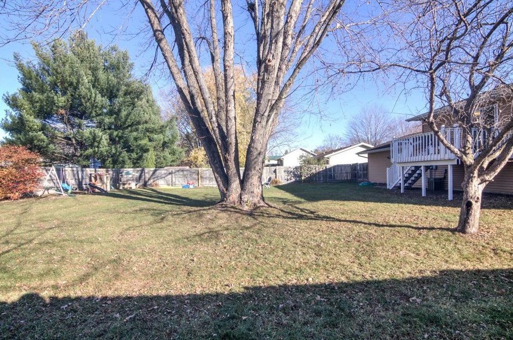 4702 Puttor Dr, Eau Claire WI  54701-7929 exterior