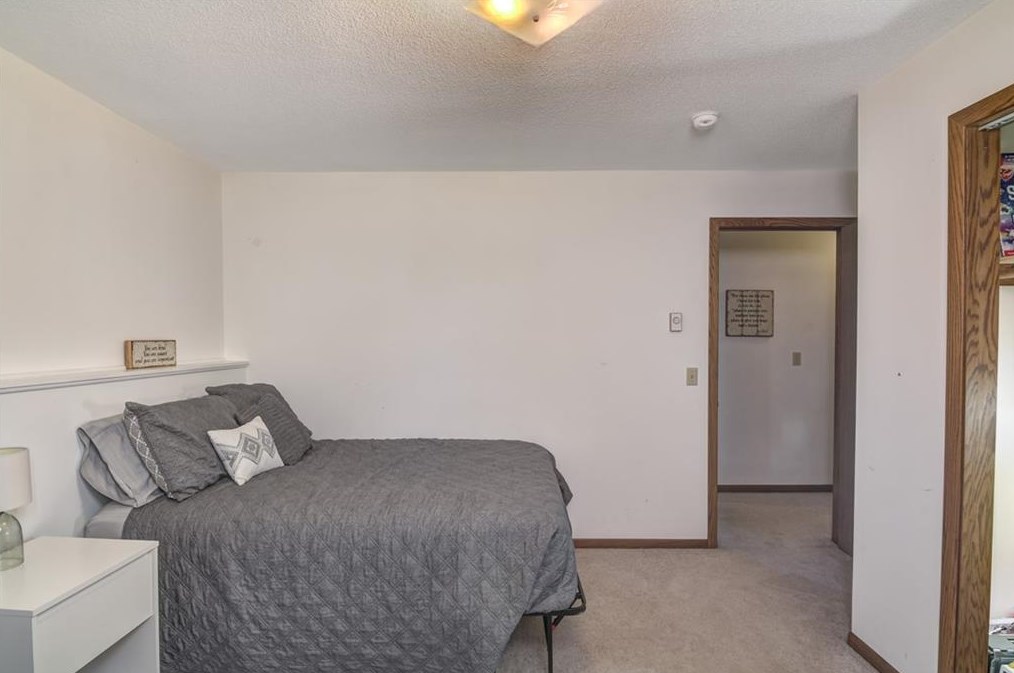 4702 Puttor Dr, Eau Claire WI  54701-7929 exterior