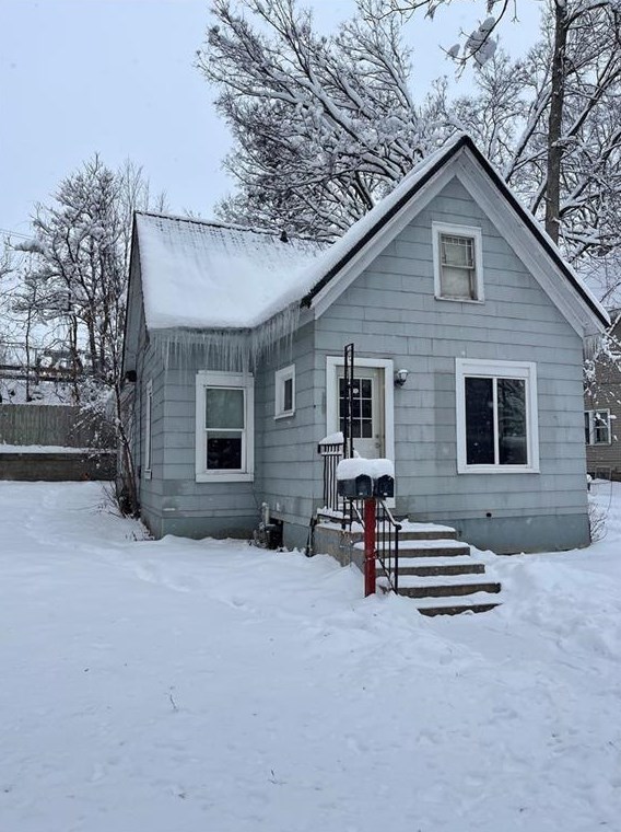 1000 2nd Ave, Eau Claire, WI 54703-5364