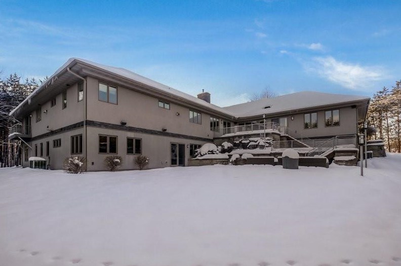 5256 Terre Bone Trl, Eau Claire, WI 54701-9380