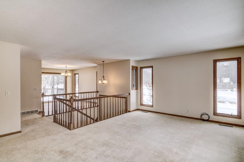 600 Rassbach St, Eau Claire, WI 54701-7150