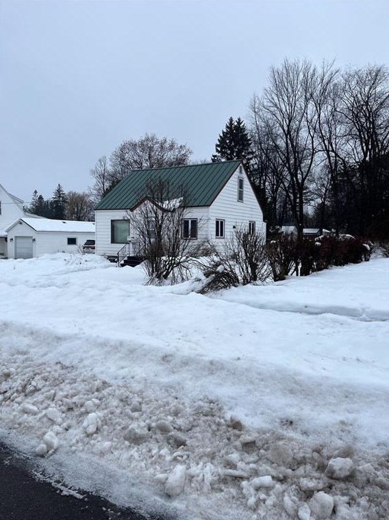 719 E Ogden St, Perkinstown, WI 54451