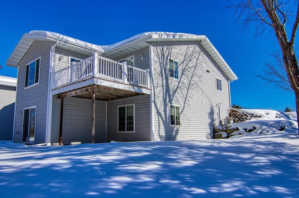 10539 Grandview Ln, LCO Commercial Cent, WI 54843
