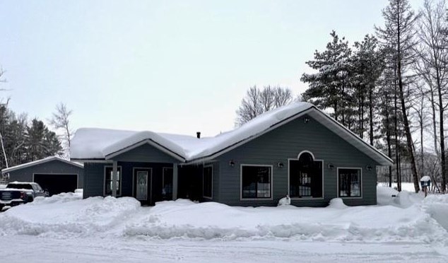 10299 N Round Lake School Rd, LCO Commercial Cent, WI 54843