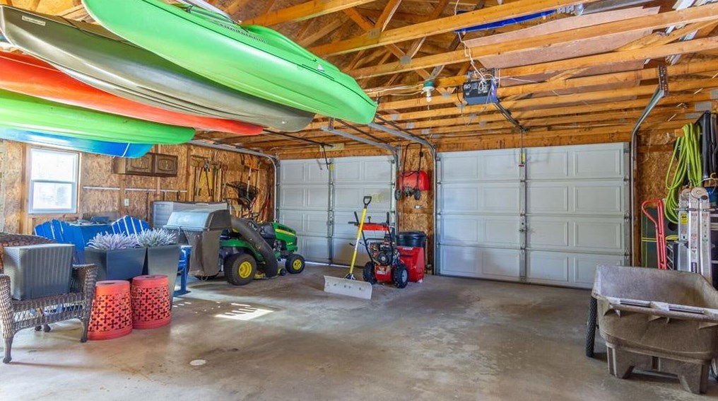 27153 259th St, Holcombe, WI 54745