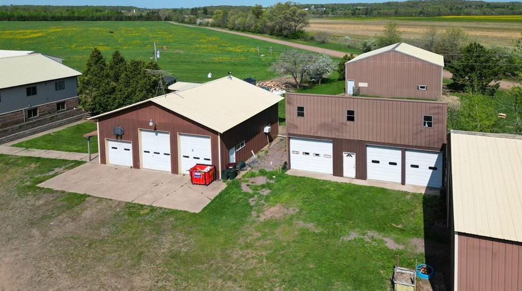 452 22 1/2 St, Chetek WI  54728-8813 exterior