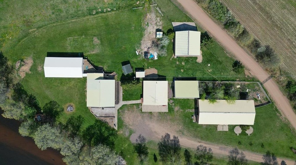 452 22 1/2 St, Chetek WI  54728-8813 exterior
