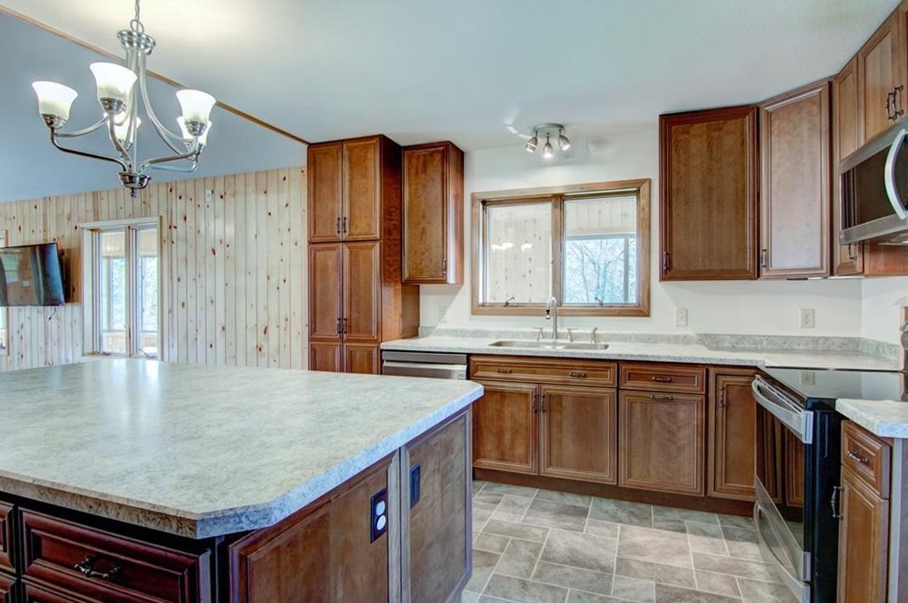 452 22 1/2 St, Chetek WI  54728-8813 exterior