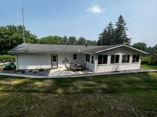 6513 Prill Rd, Eau Claire, WI 54701