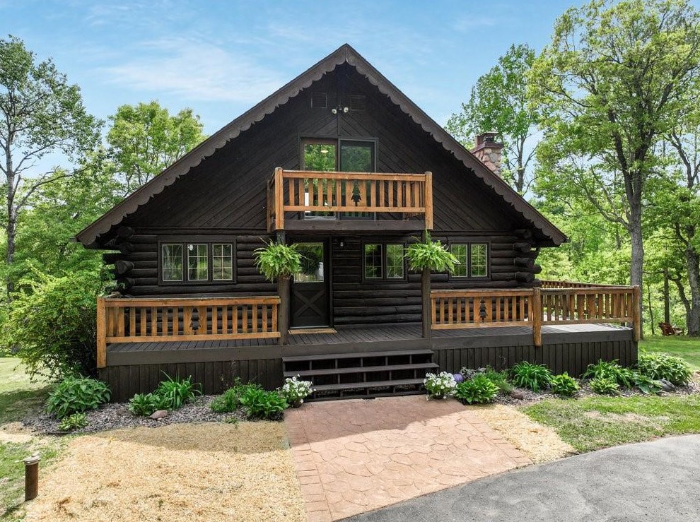 9065 Rohlf Rd, LCO Commercial Cent, WI 54843