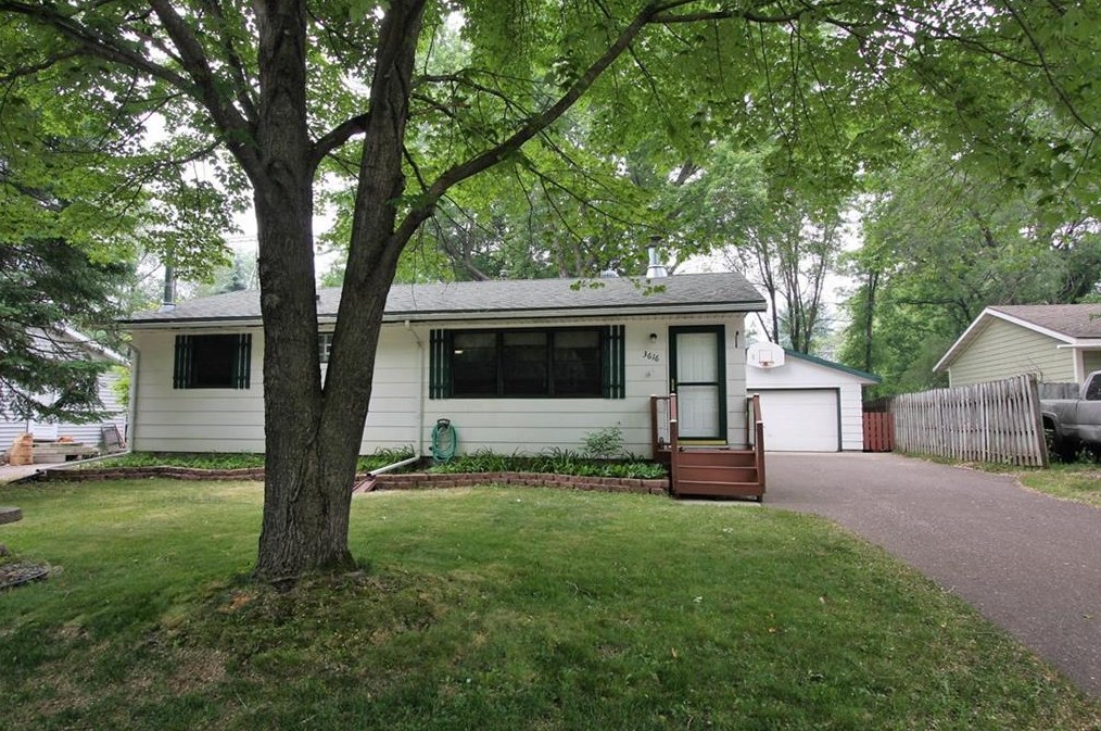 3616 Riverview Dr, Eau Claire, WI 54703