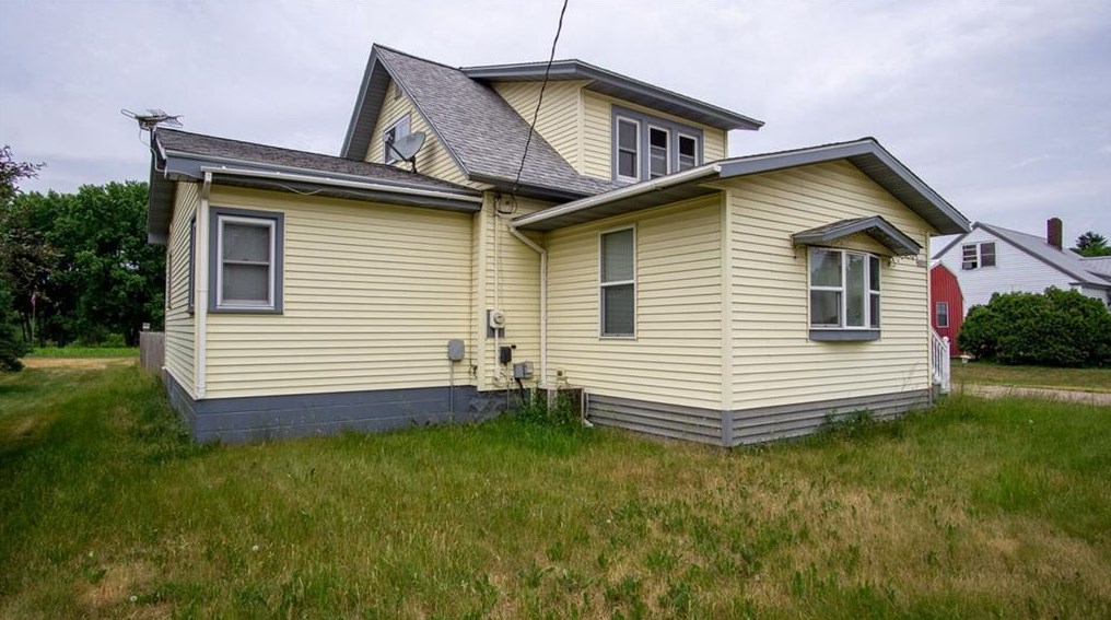 40011 Us Hwy 53, Whitehall, WI 54773