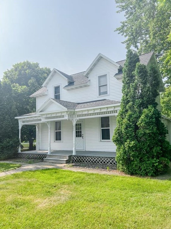 806 W Lincoln St, Augusta, WI 54722