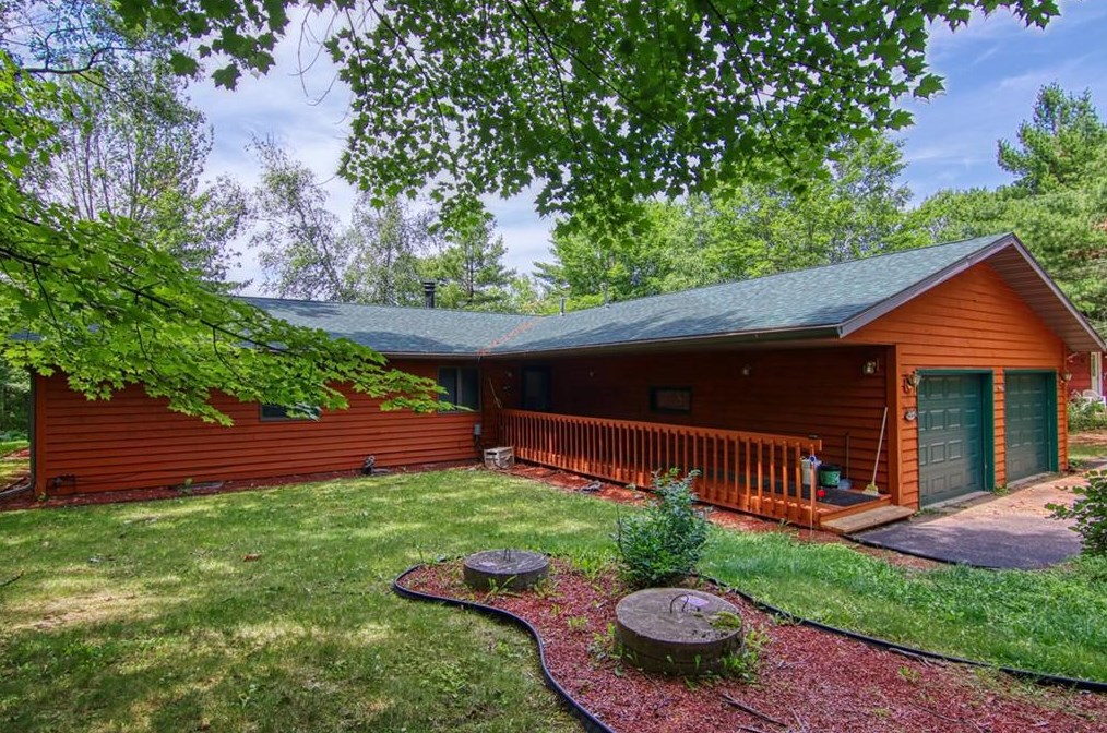 8157 Woodland Dr, LCO Commercial Cent, WI 54843