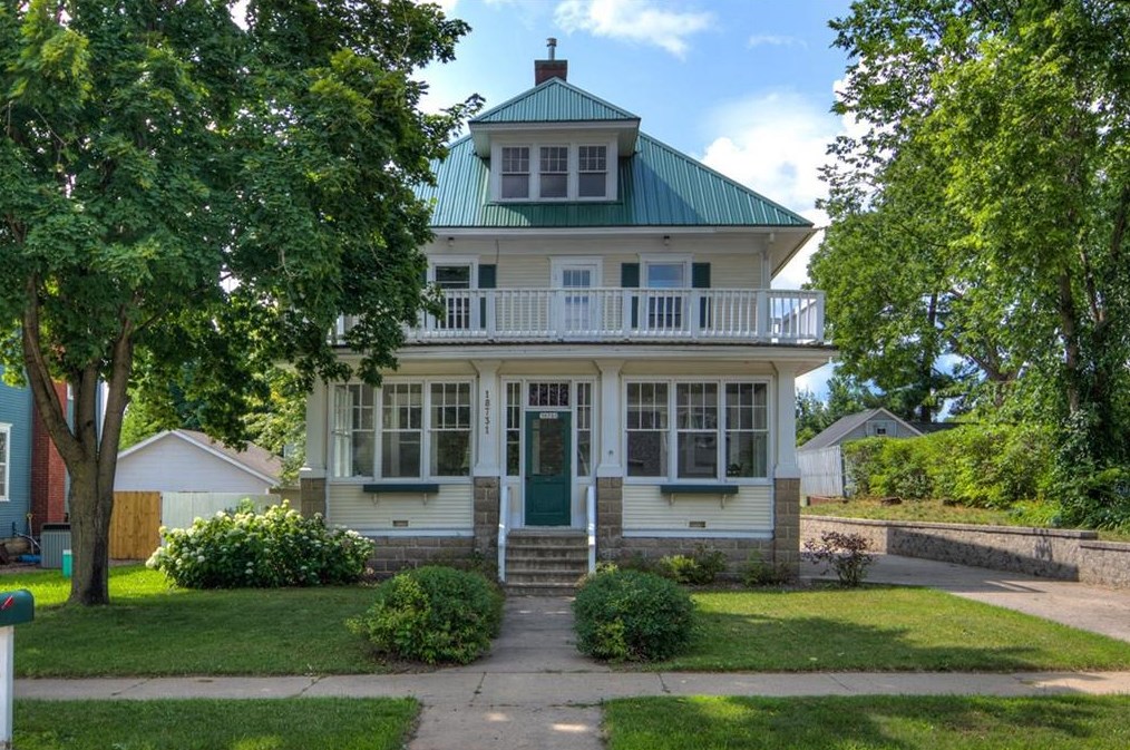 18731 Dewey St, Whitehall, WI 54773