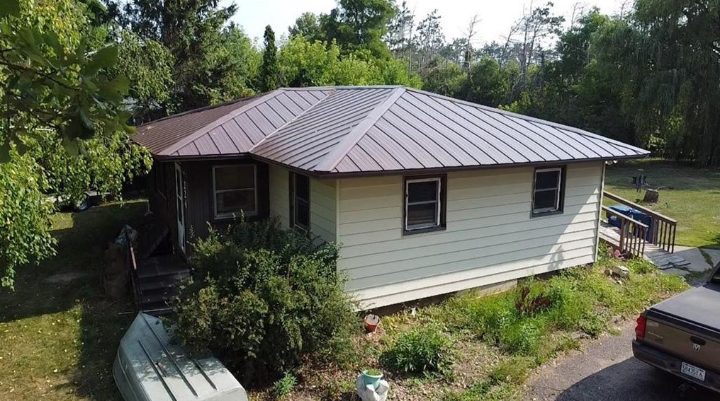 224 Lake St, Poskin, WI 54812