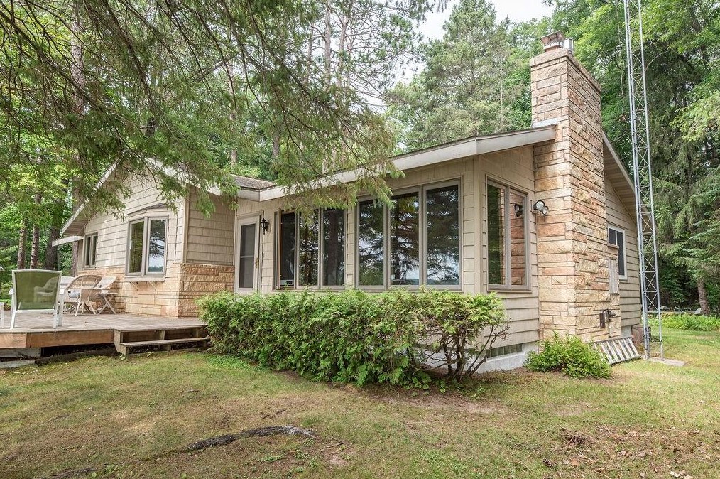 6460 Lake Dr, Stone Lake, WI 54876