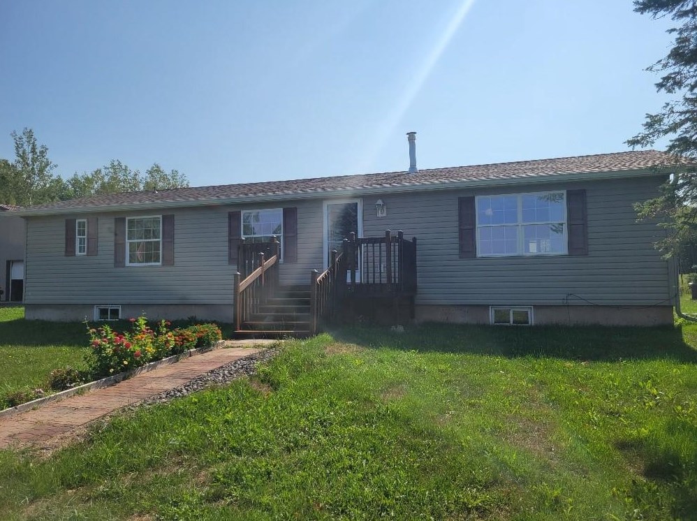 2147 Best Ln, Shell Lake, WI 54871
