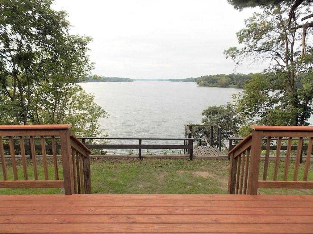 2063 22 1/2 Ave, Canton, WI 54868