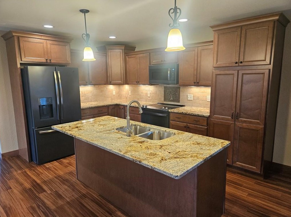 5235 Renee Ct, Eau Claire, WI 54703-3890