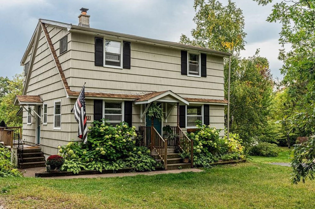 1201 Elm St, Spooner, WI 54801