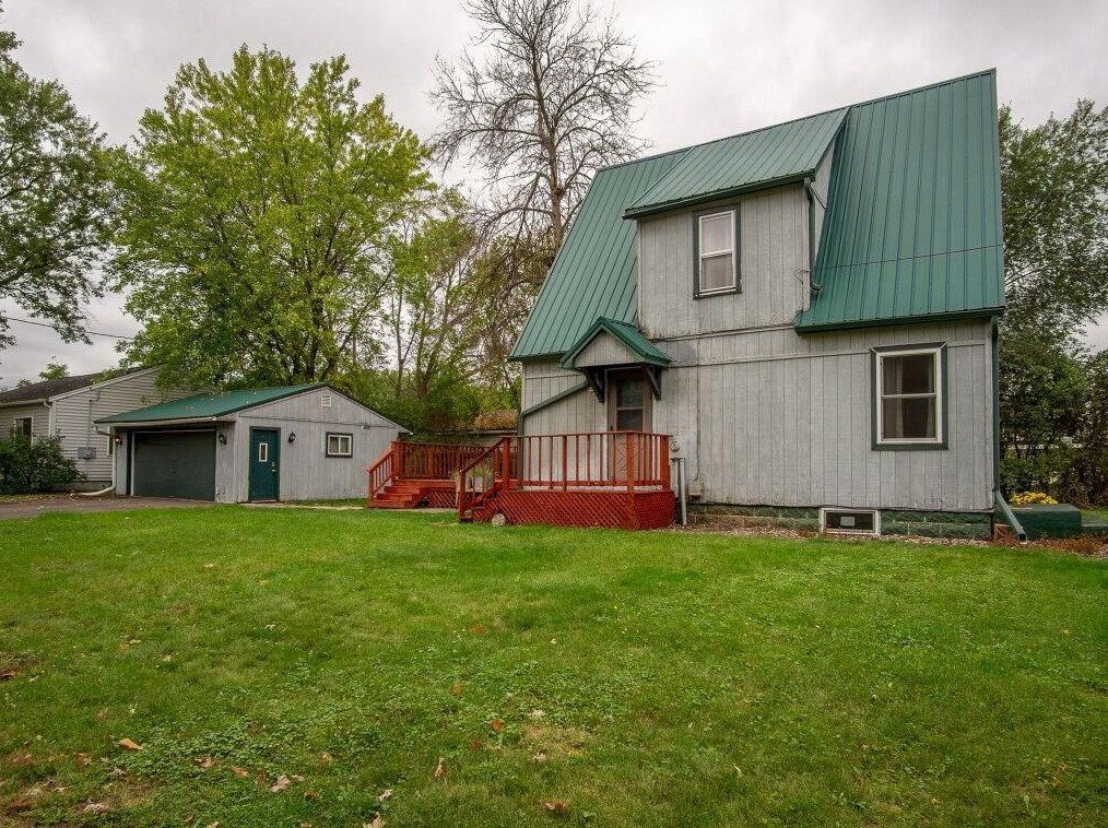 2401 Crescent Ave, Eau Claire, WI 54703