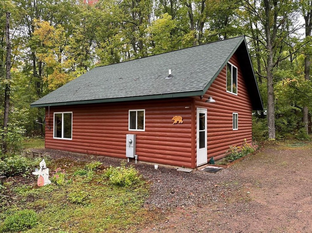 10460 Ewert Rd, Exeland, WI 54835