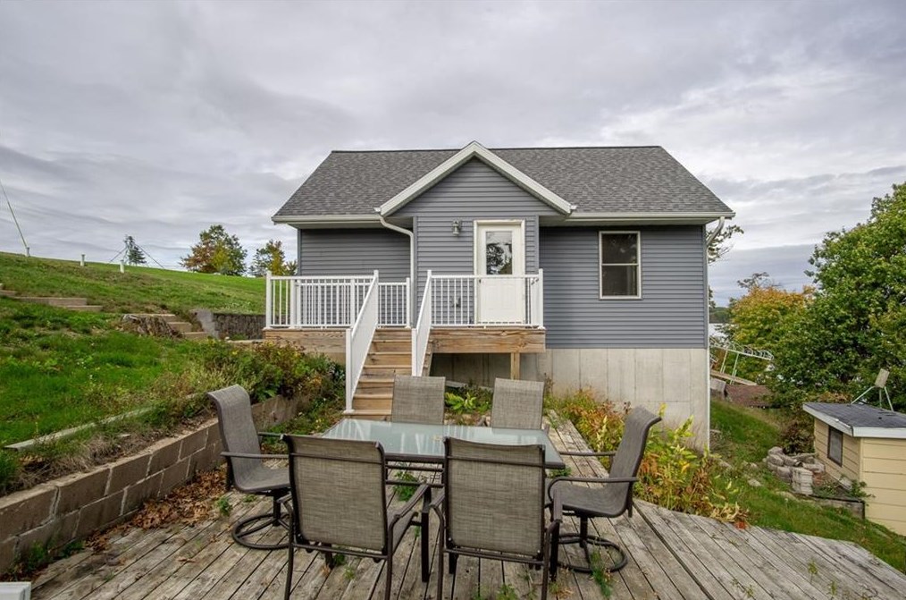 1087 24 1/4 St, Cameron, WI 54822