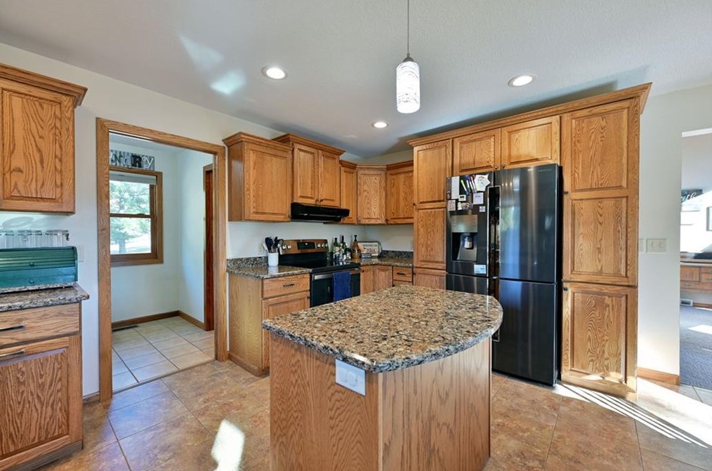 2689 11th St, Cumberland WI  54829-9667 exterior