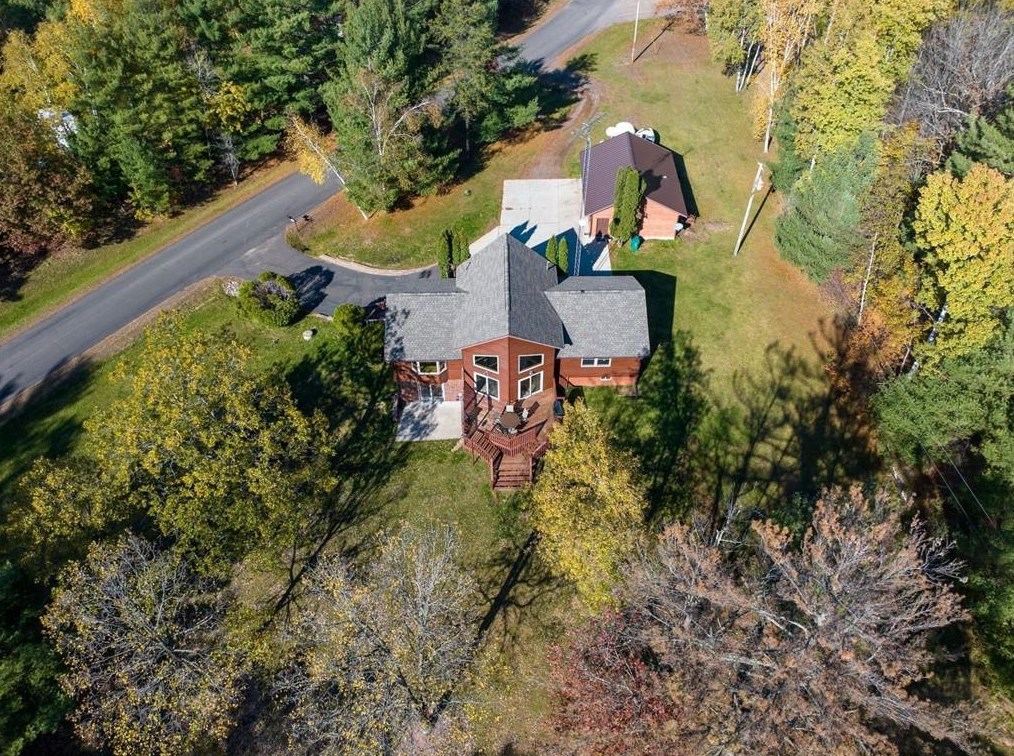 2689 11th St, Cumberland WI  54829-9667 exterior
