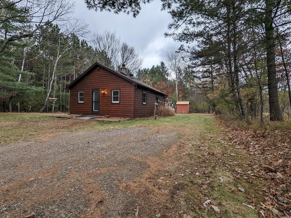 6789 190th Ave, Eau Claire, WI 54729-6410