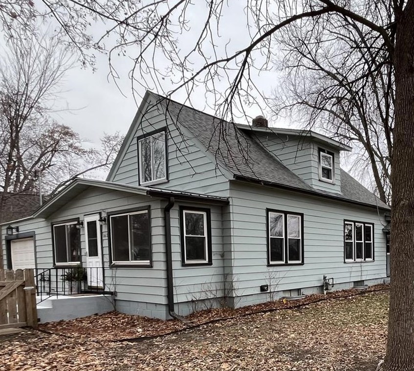1613 11th St, Eau Claire WI  54703-5000 exterior