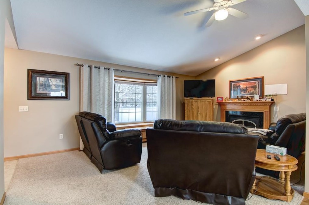 6464 190th St, Eau Claire, WI 54729