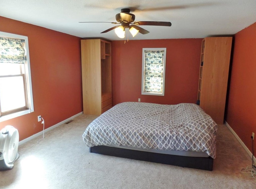 615 Prospect St, Durand WI  54736-1329 exterior