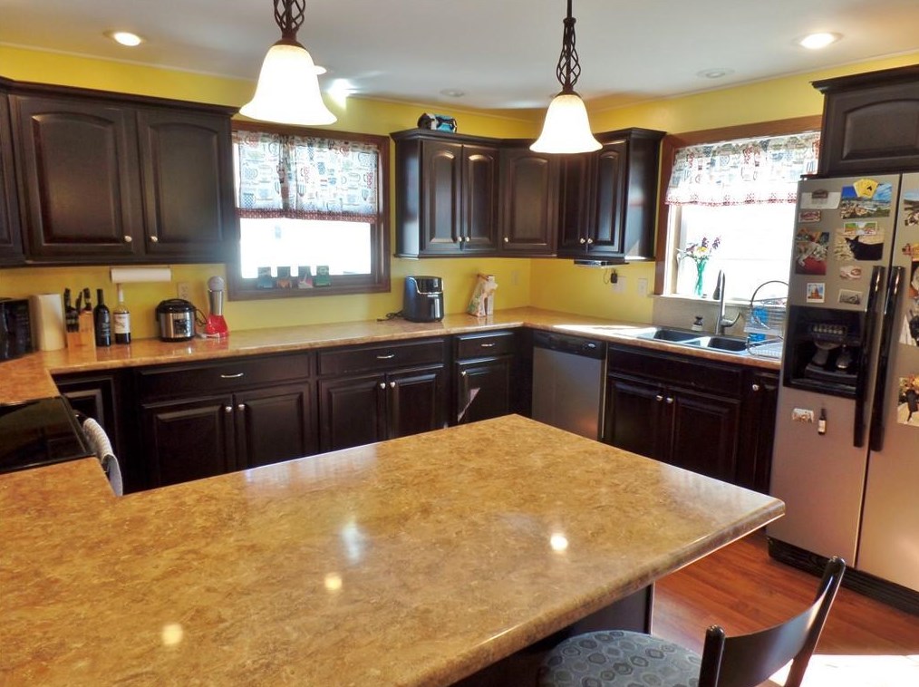 615 Prospect St, Durand WI  54736-1329 exterior