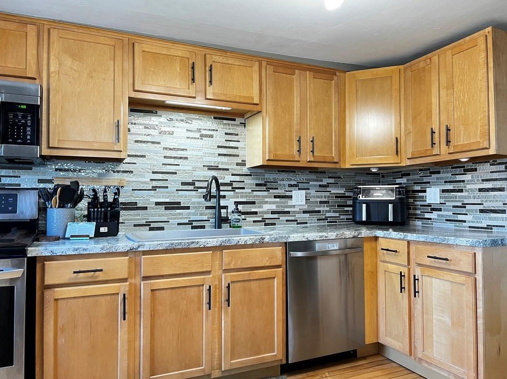 2314 4th St, Eau Claire, WI 54703