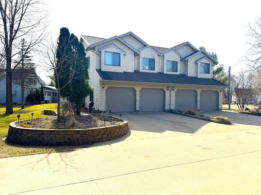 24027 Grant St, Elk Creek, WI 54747