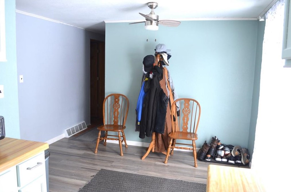 506 Barker St, Canton WI 54868-2622 exterior