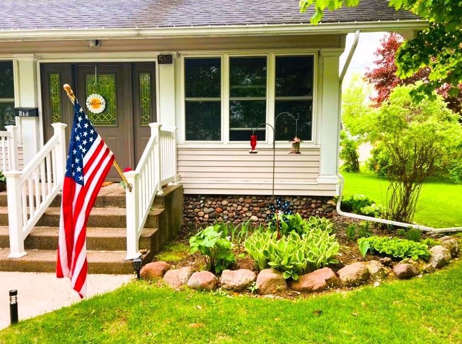 510 Miner Ave, Ladysmith WI  54848-1730 exterior