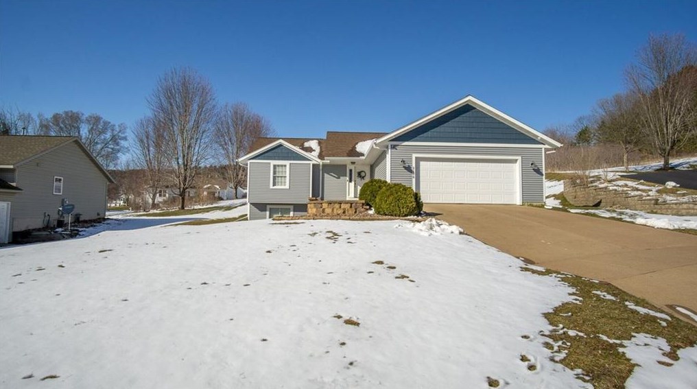 2108 Vienna Terrace, Eau Claire, WI 54703