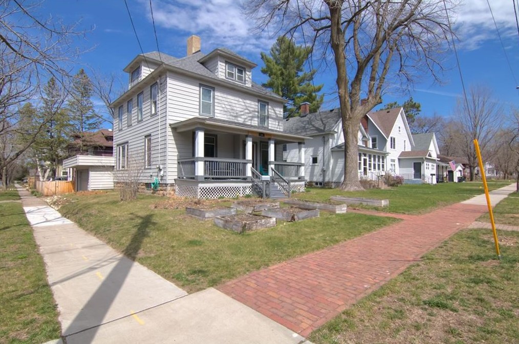 1101 Main St, Rusk, WI 54751-2846