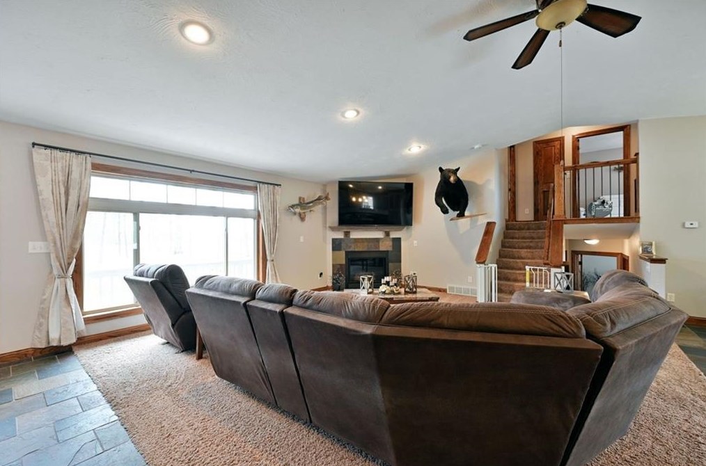 6460 Ojibwa Rd, Spooner WI  54801 exterior