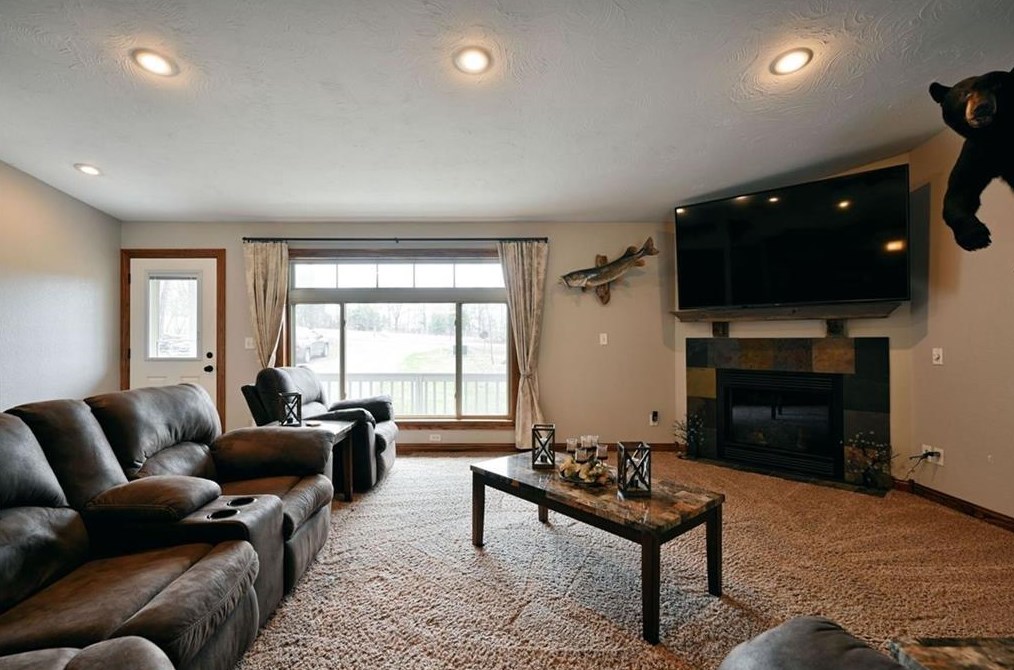 6460 Ojibwa Rd, Spooner WI  54801 exterior