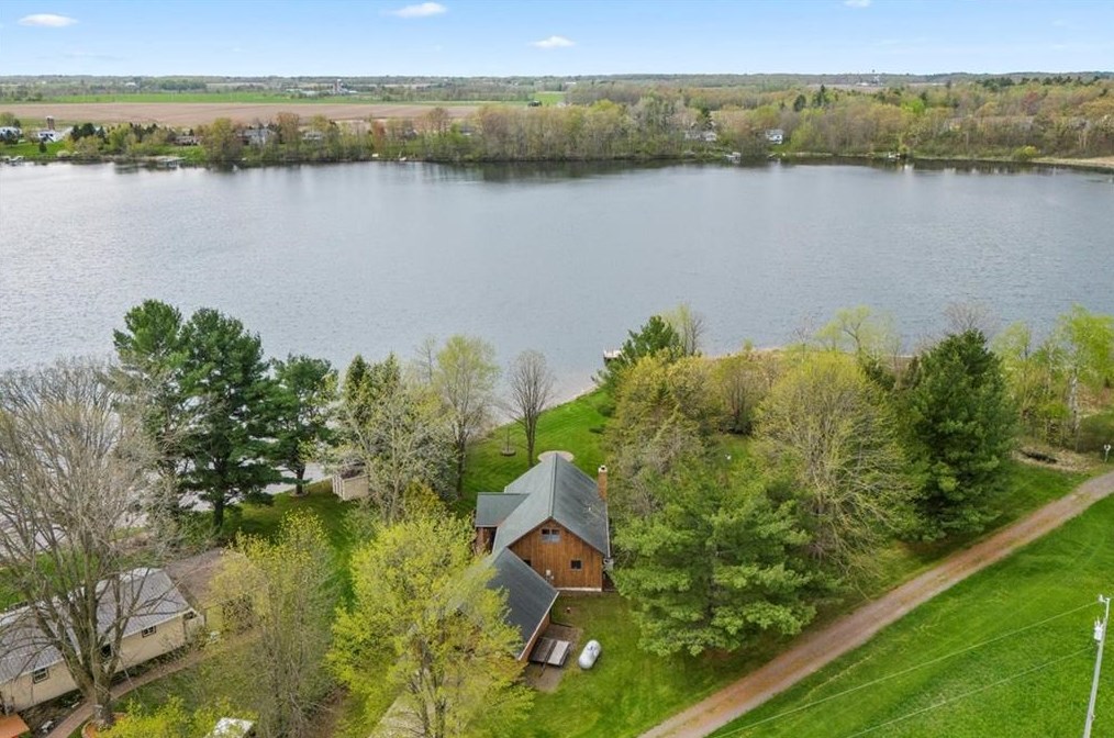 363 12 3/4 Ave, Poskin, WI 54805