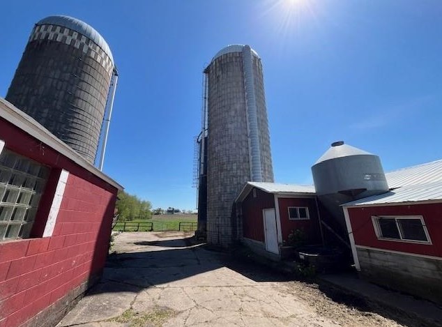 1773 18th St, Canton, WI 54868