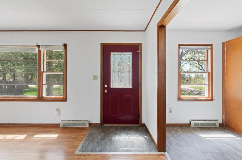 7686 County Road Ff, Webster, WI 54893-8501